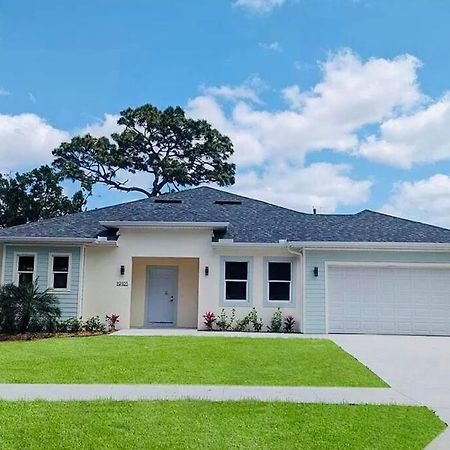 Brand New Tampa Oasis With Private Jacuzzi Retreat Villa Lutz Exteriör bild