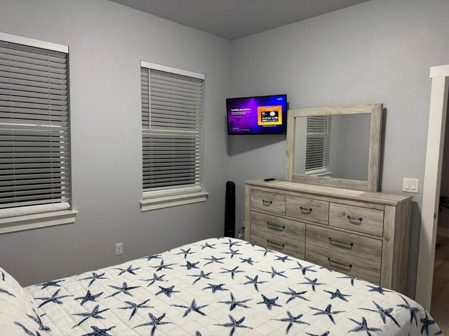 Brand New Tampa Oasis With Private Jacuzzi Retreat Villa Lutz Exteriör bild