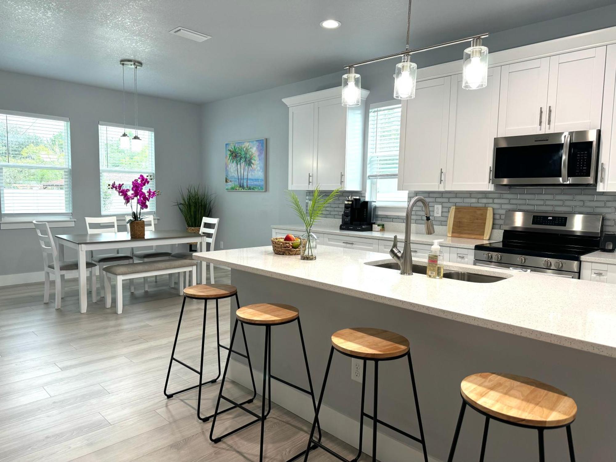 Brand New Tampa Oasis With Private Jacuzzi Retreat Villa Lutz Exteriör bild